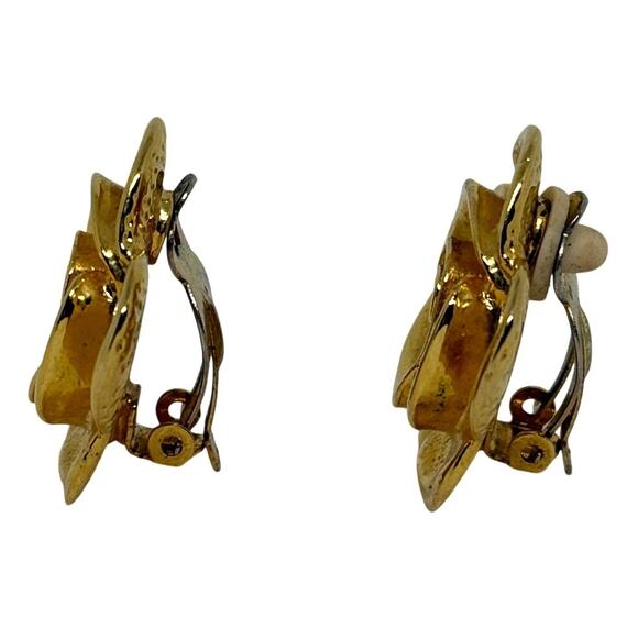Gold-Tone Rose Flower Clip-On Earrings Vintage Spiral Petal Design 1.25" Floral - Picture 4 of 4